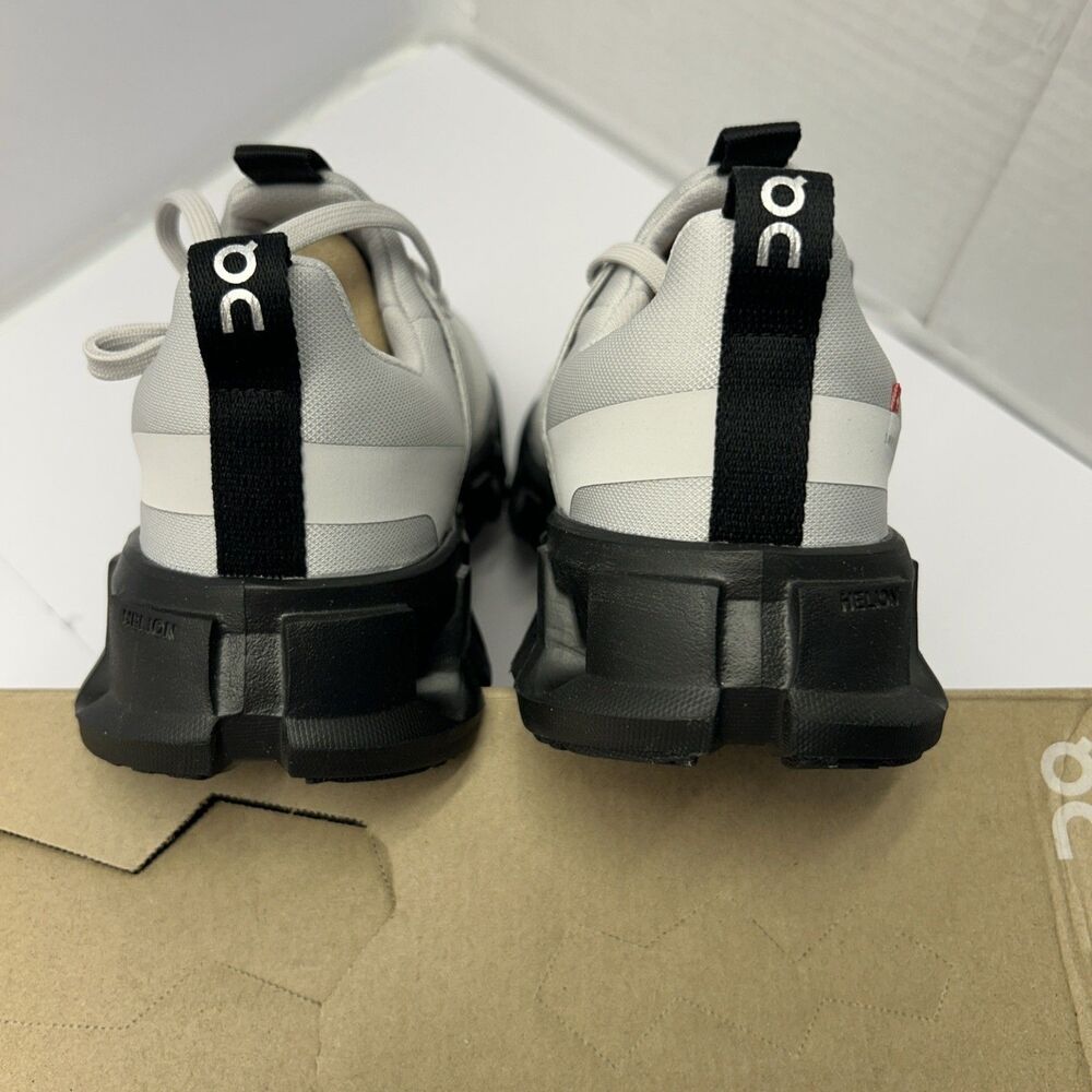 On Cloud Cloudswift Youth or Women Wolf Black Size 5.5 New in Box - Picture 7 of 9
